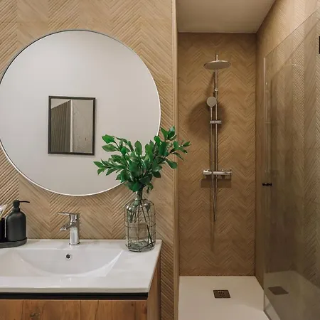 Ofir - 2 Bedrooms And Office In Alvalade *