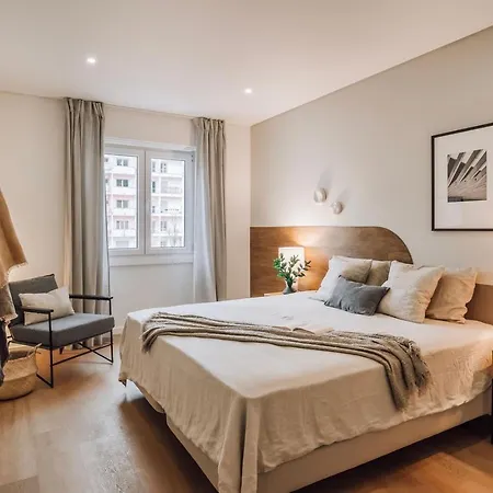 Ofir - 2 Bedrooms And Office In Alvalade